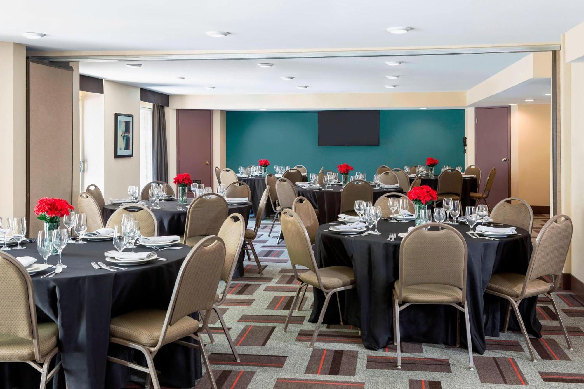 Four Points By Sheraton Buffalo Grove Exterior foto